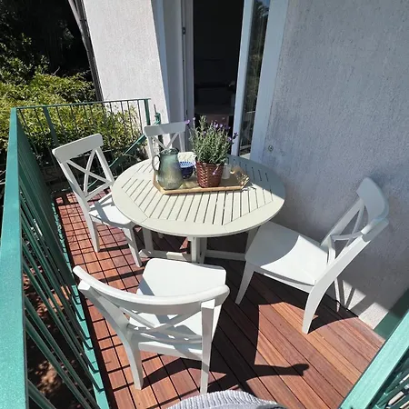 Apartment Maris *