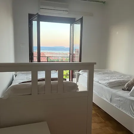 Apartment Maris *