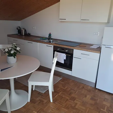 Maris Lägenhet Izola