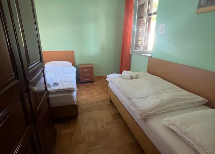 Maris アパート イゾラ