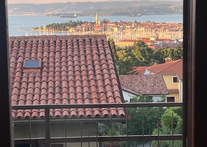 Maris アパート *