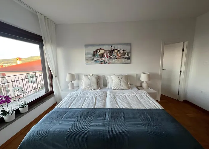 Apartment Maris Izola